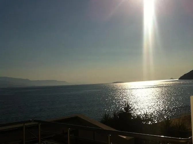 Almare Apartamento *